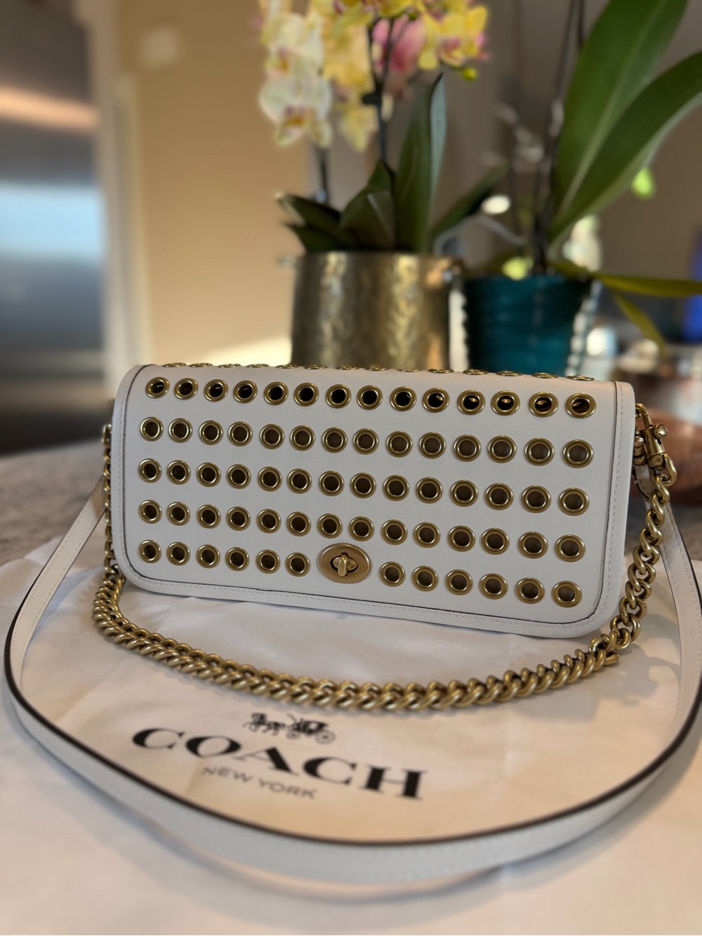 Coach Dinky Bag With Grommets Chalk